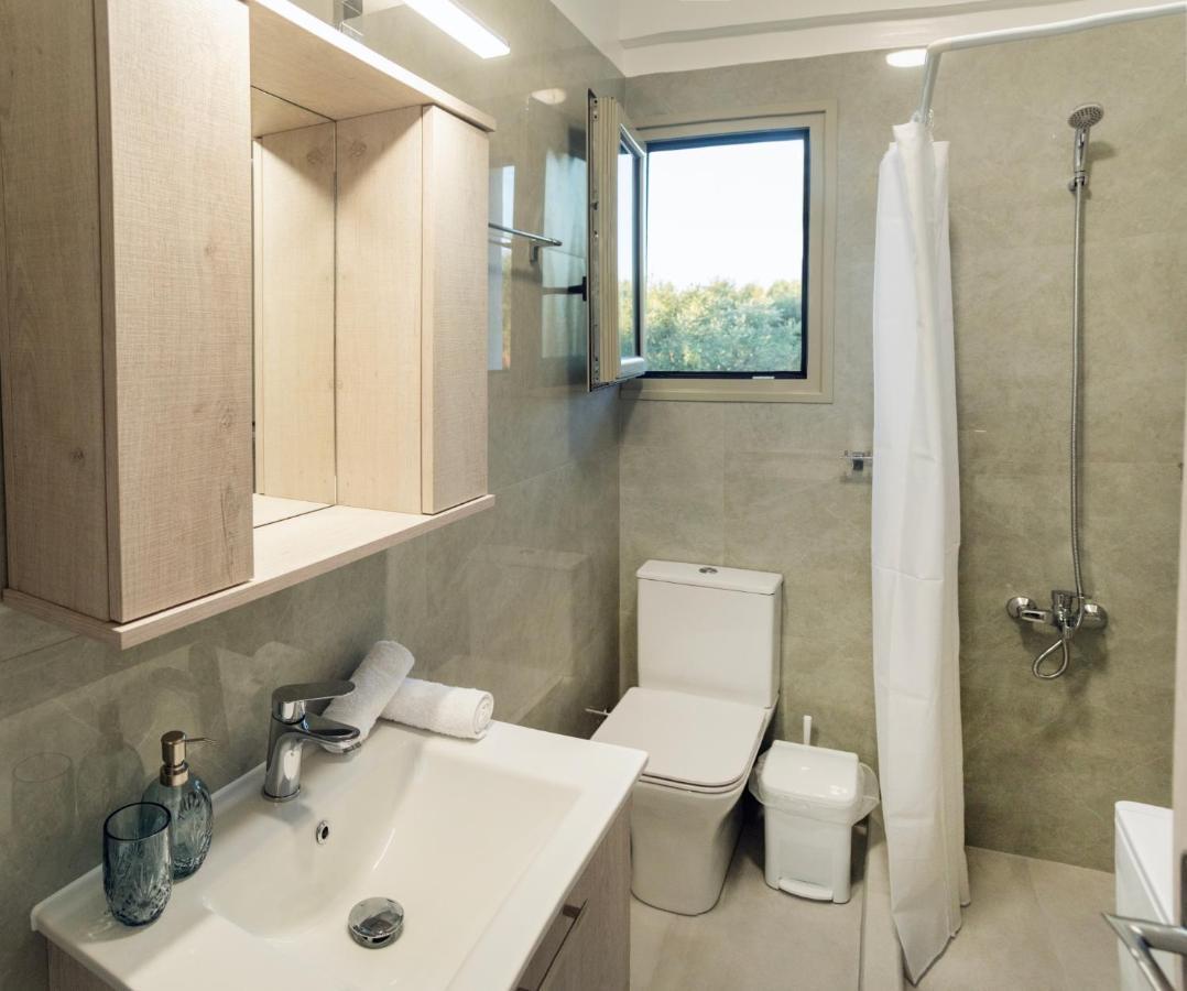 Alonakia Home Suites Filiatra Luaran gambar